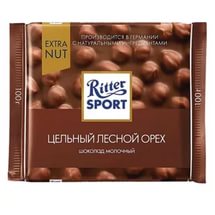 Шоколад Ritter Sport молочный с цельным лесным орехом 100г