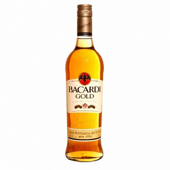 Ром Bacardi Gold 0.5 л